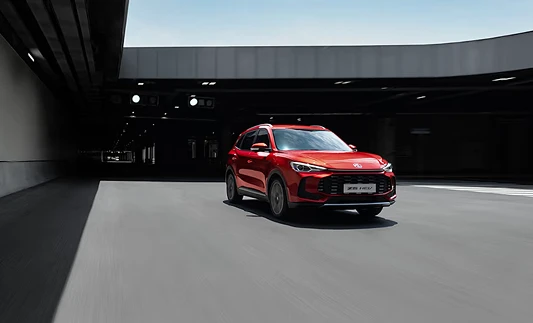 Command the road